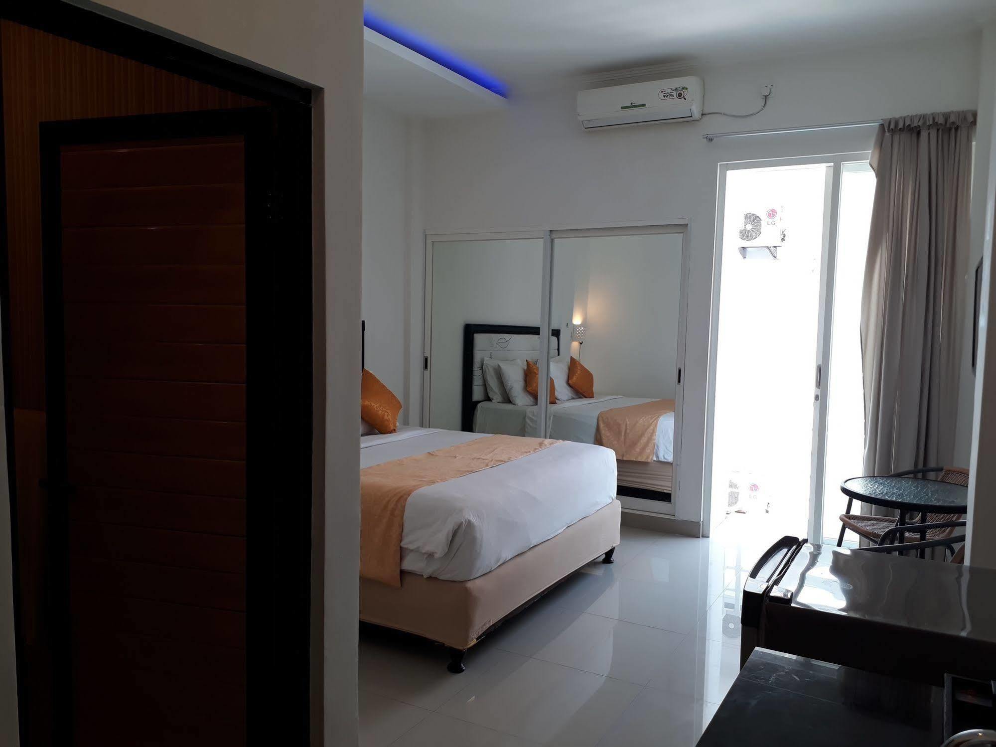 Kubu Anyar Hotel Kuta Lombok Eksteriør billede