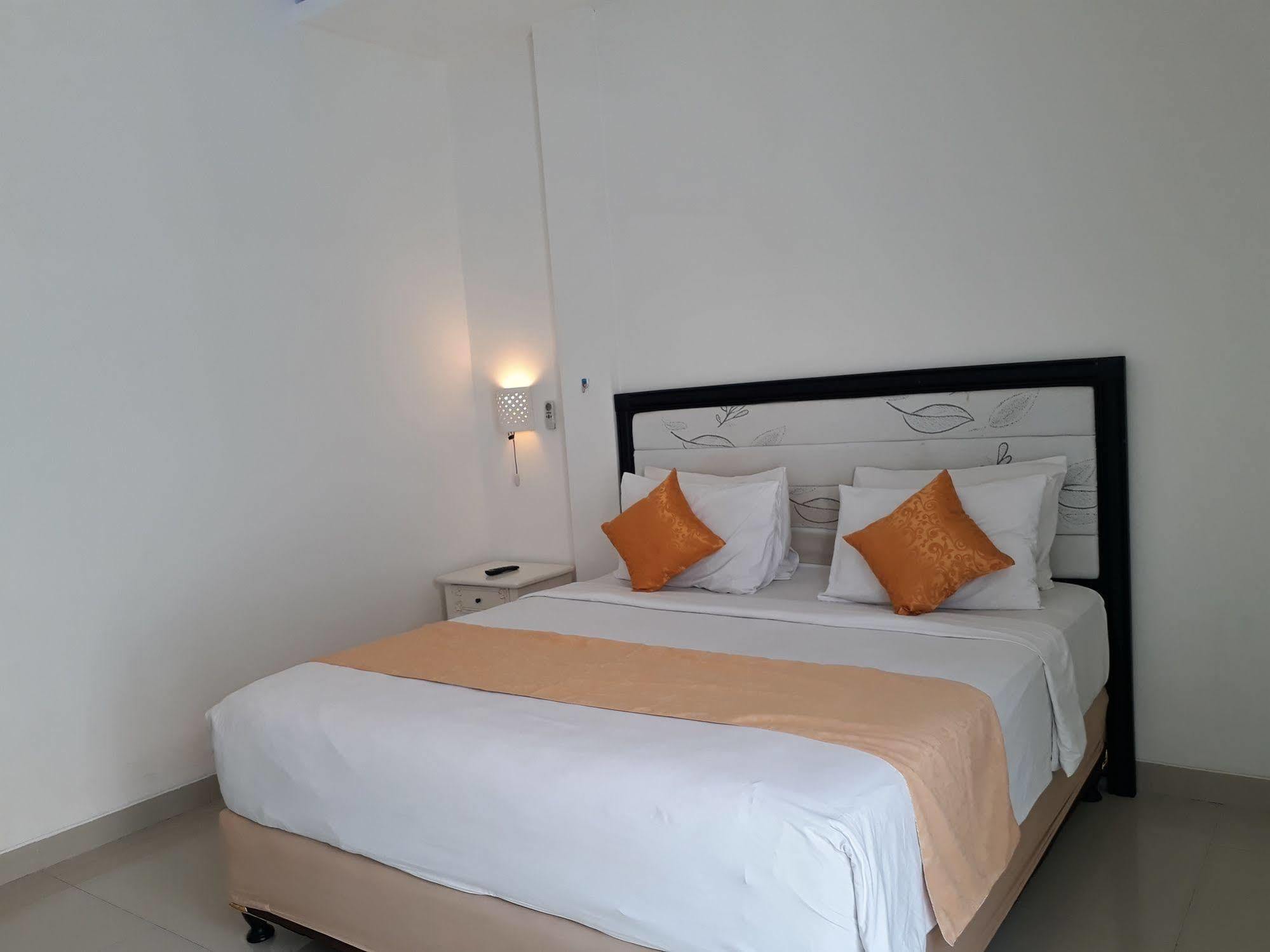 Kubu Anyar Hotel Kuta Lombok Eksteriør billede